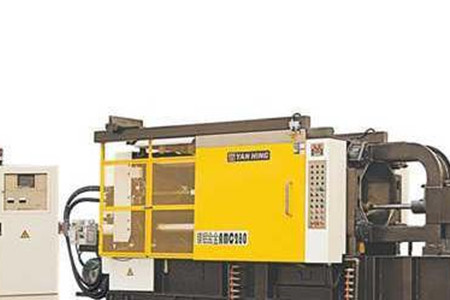 冷室壓鑄機(jī)沖頭使用注意事項